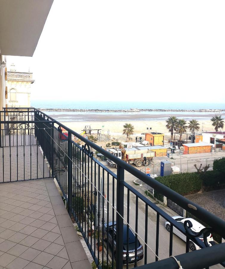 Hotel Alcazar Rimini Ngoại thất bức ảnh