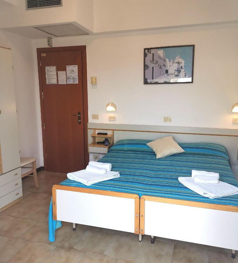 Hotel Alcazar Rimini Ngoại thất bức ảnh