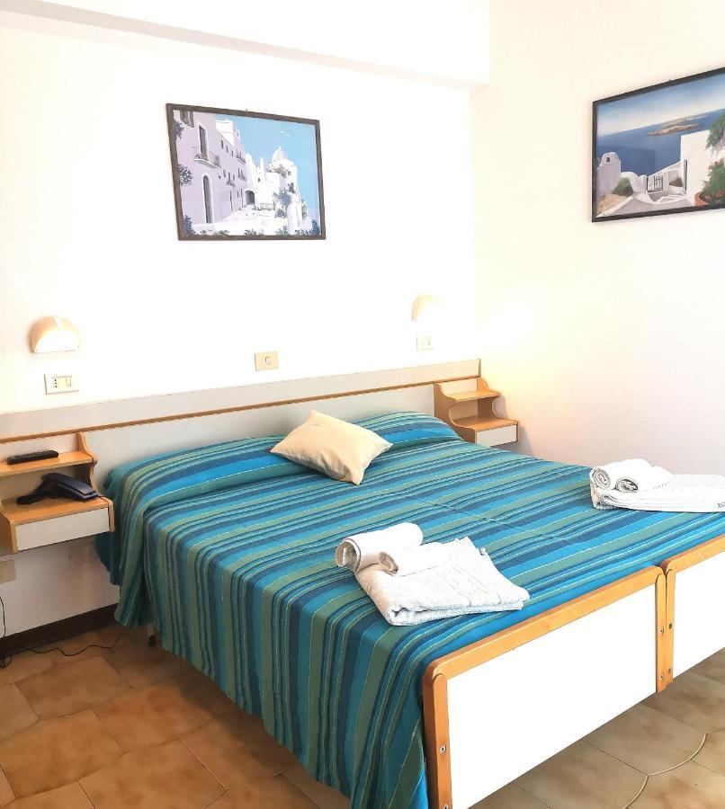 Hotel Alcazar Rimini Ngoại thất bức ảnh