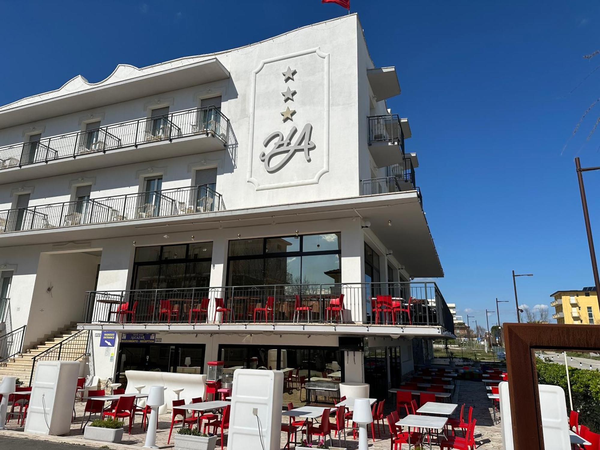 Hotel Alcazar Rimini Ngoại thất bức ảnh