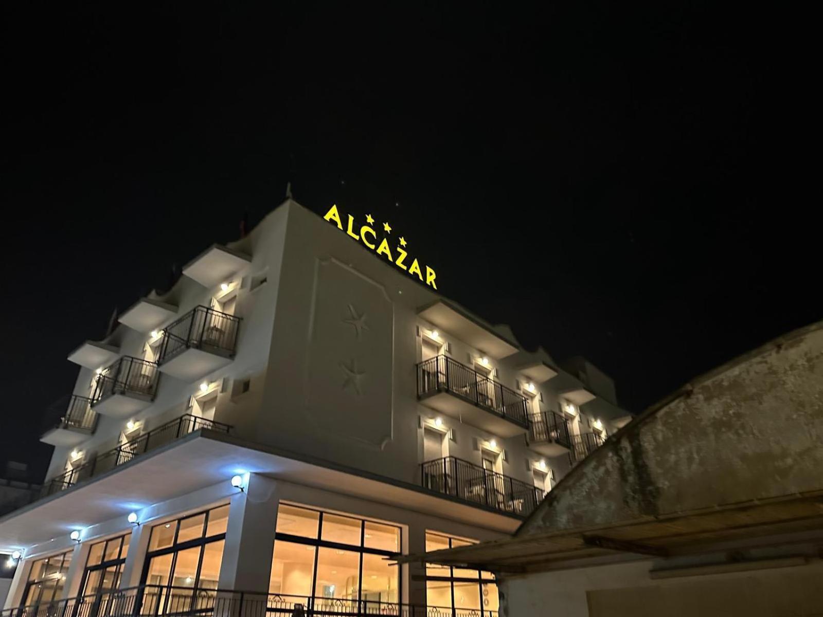 Hotel Alcazar Rimini Ngoại thất bức ảnh